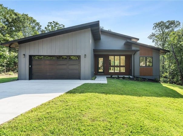 1 Langholm  LN, Bella Vista, AR 72715