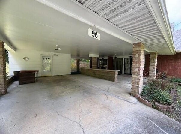 96 Cemetary Loop Road, Allen, KY 41601
