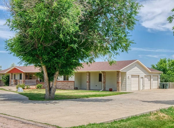 2390 Antler Rd -, Gillette, WY 82718