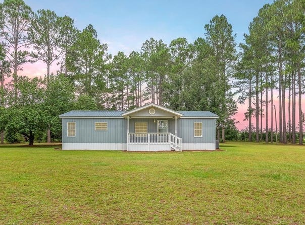 4032 Goose Hollow Road, Geneva, AL 36340