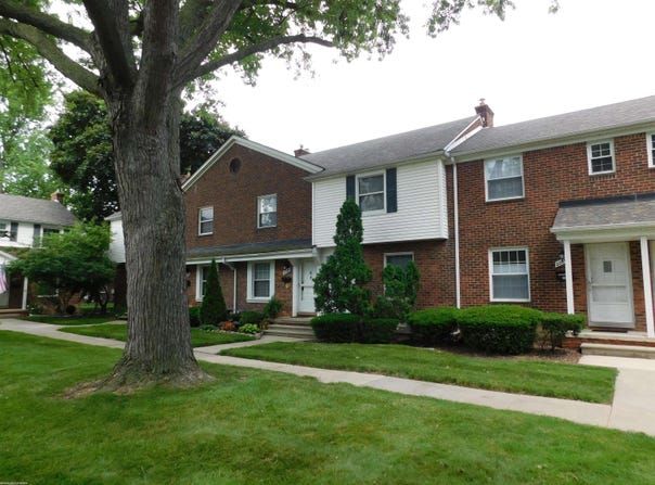 22956 Gary, Saint Clair Shores, MI 48080