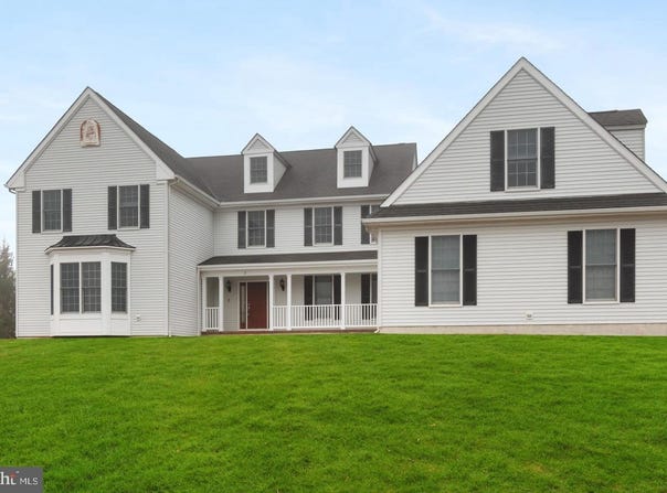 3 MANCHUR Court, FLEMINGTON, NJ 08822