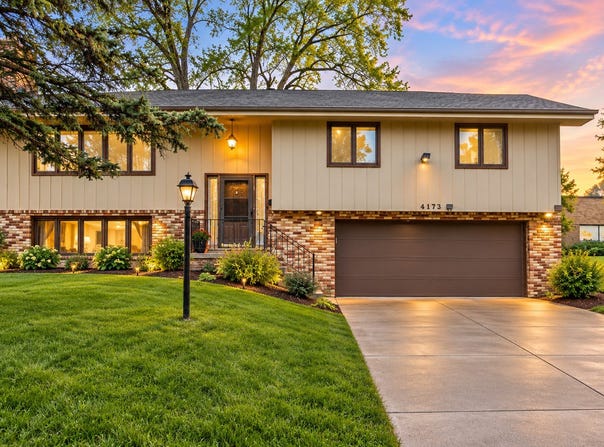 4173 Colorado Avenue N, Crystal, MN 55422
