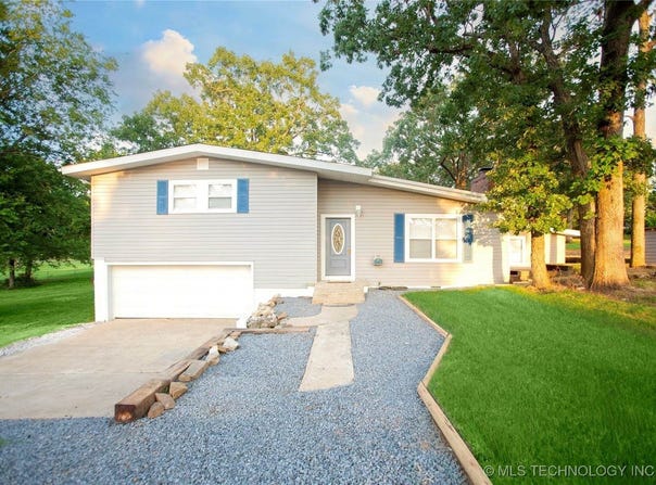 416434 Lakeside, Checotah, OK 74426