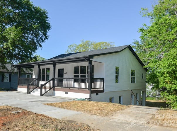307 N Catawba Street, Lancaster, SC 29720