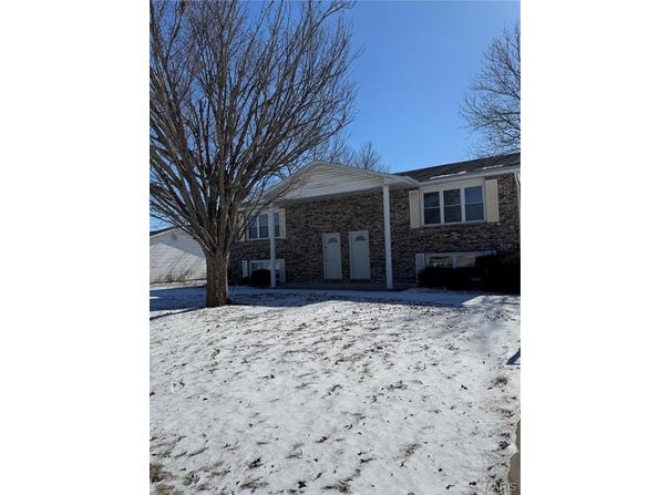 56371 Janapas Trl, Hannibal, MO 63401