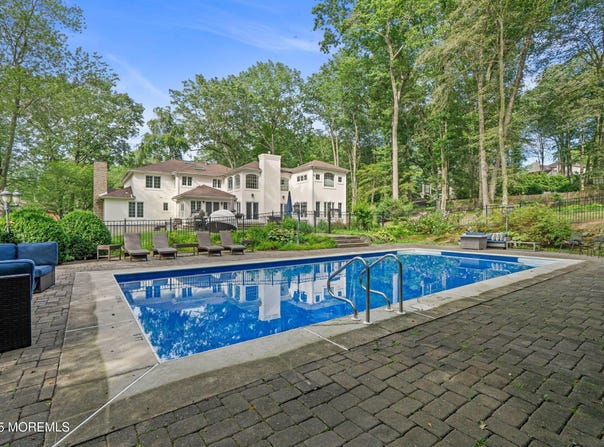 79 Cypress Neck Road, Lincroft, NJ 07738