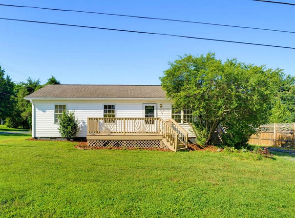 209 DEPOT ST, GORDONSVILLE, VA 22942