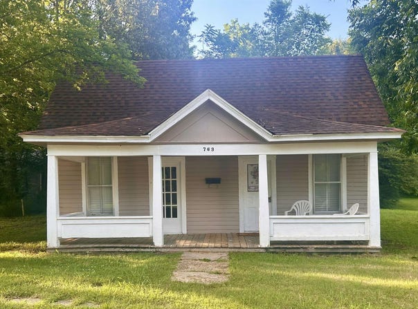 763 W Court Street, Piggott, AR 72454