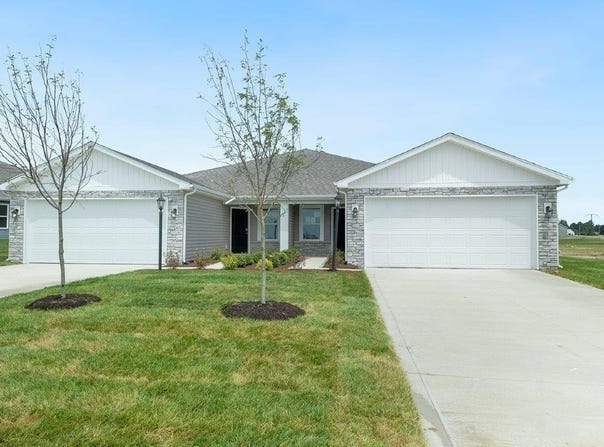 1018 Butler Lake Court, Fort Wayne, IN 46818