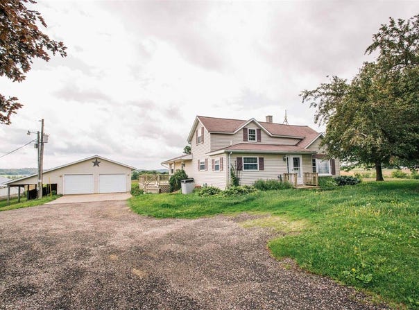 N9891 N Pole Grove Road, Alma Center, WI 54611