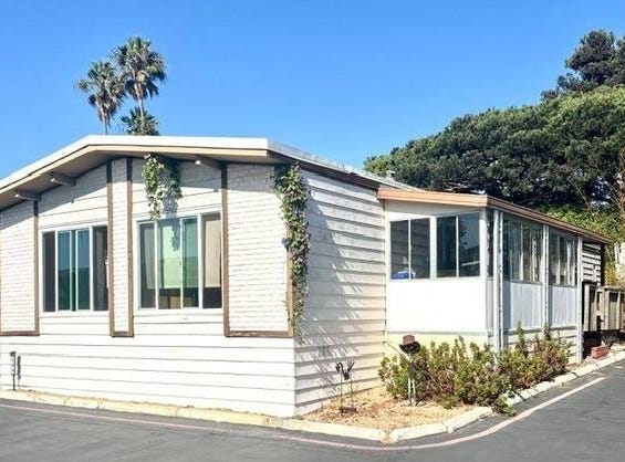 699 N Vulcan Ave., Encinitas, CA 92024