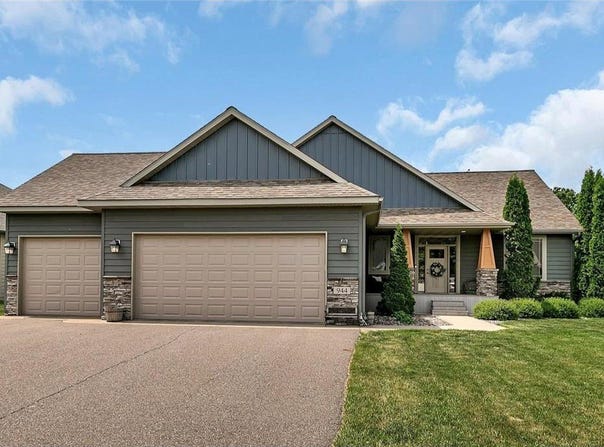944 Cove Court NW, Sauk Rapids, MN 56379