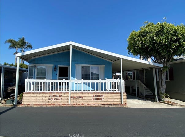 5200 Heil Avenue, Huntington Beach, CA 92649