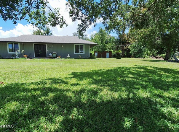 6645 Homestead Ave. Avenue, Cocoa, FL 32927
