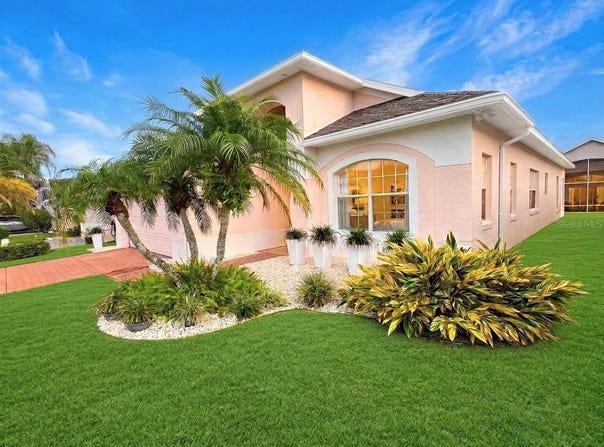 201 PRATHER Drive, DAVENPORT, FL 33837