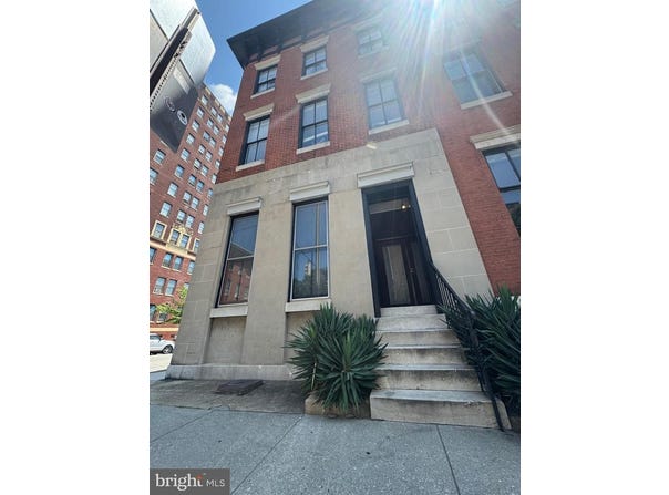 939 SAINT PAUL ST, BALTIMORE, MD 21202