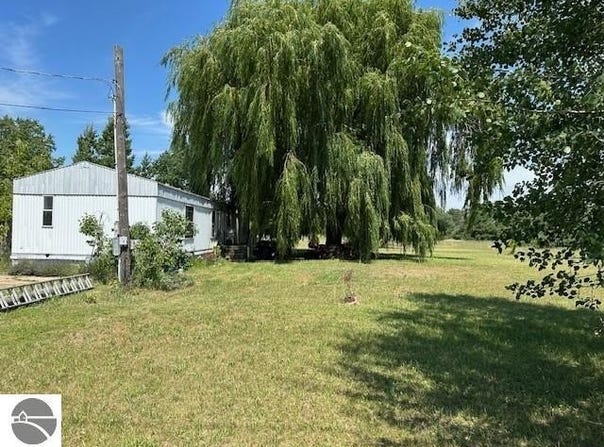 2209 Ski Run Road, Mancelona, MI 49659