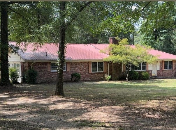 185 FORESTDALE Dr, Jasper, AL 35501