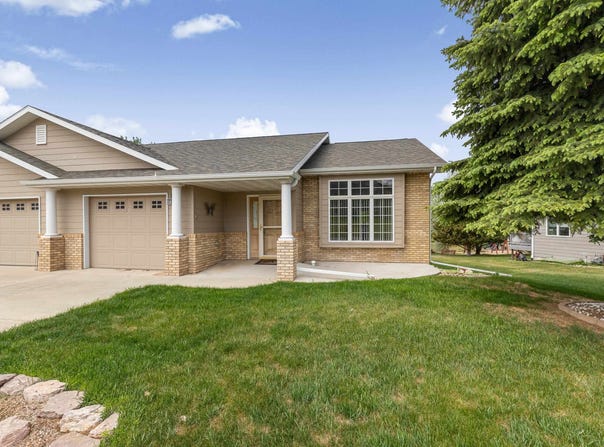 1823 Sunny Springs Drive, Rapid City, SD 57702