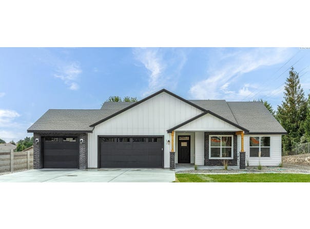 375 Rachel Rd., Kennewick, WA 99338