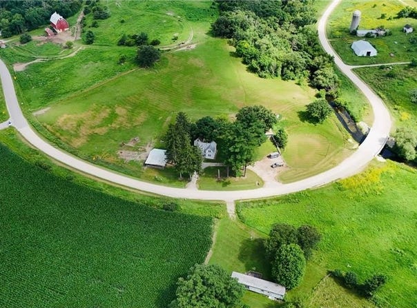 46040 County 29, Mabel, MN 55954