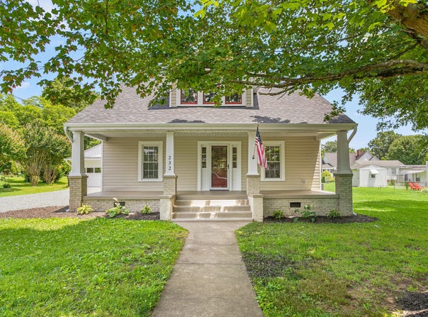 232 S Marshall Street, Graham, NC 27253