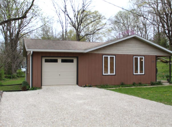 320 W Ritter Street, Ellettsville, IN 47429