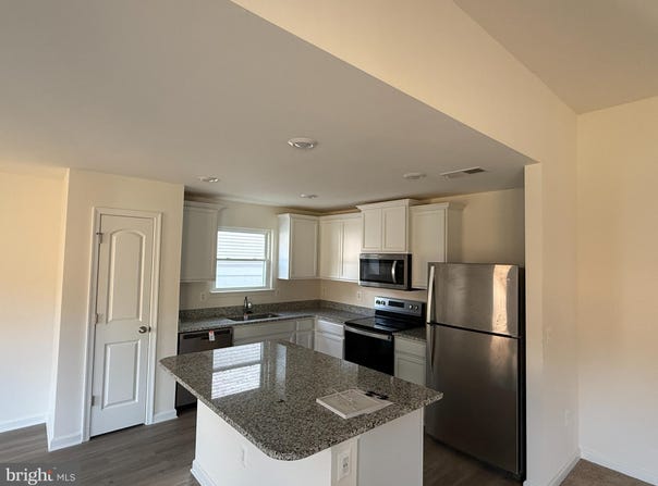 17025 BROOKWOOD DRIVE, BOWLING GREEN, VA 22427
