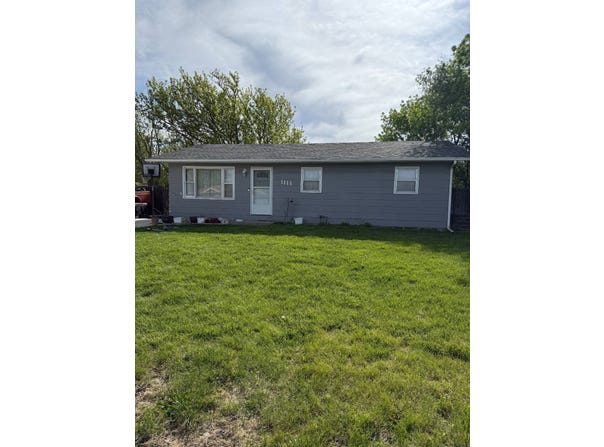 1111 Flint Ave, Colby, KS 67701