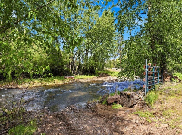 632 N Touchet Road, Dayton, WA 99328