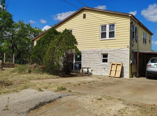 1204 Poplar Street, Sweetwater, TX 79556