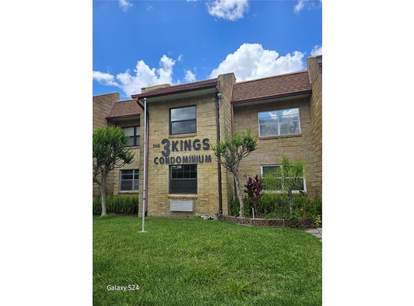 2843 NE 3RD STREET, OCALA, FL 34470