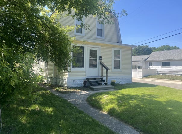 3037 24th Street, Port Huron, MI 48060