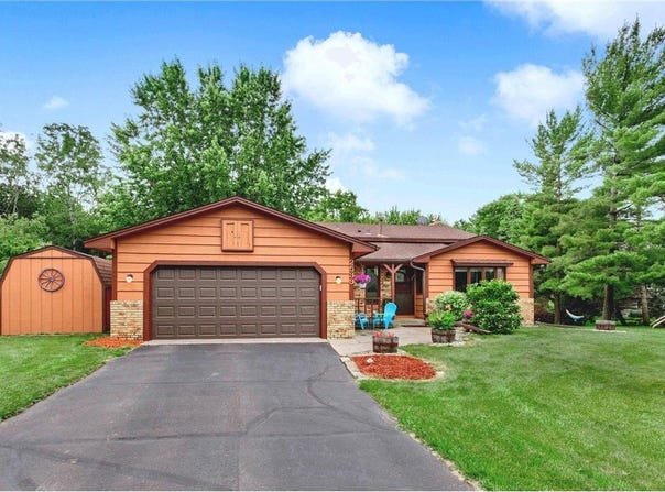 2539 83rd Court N, Brooklyn Park, MN 55444