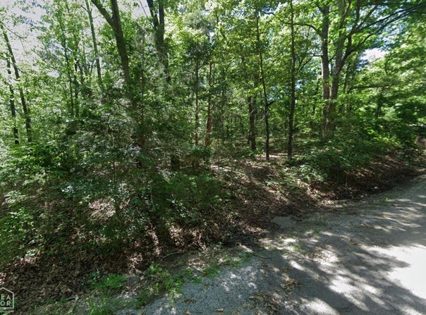 10 Mena Drive, Cherokee Village, AR 72529