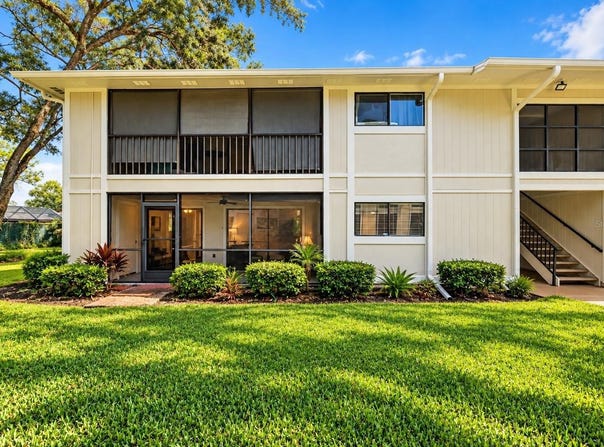 6014 LAKETREE Lane, TEMPLE TERRACE, FL 33617