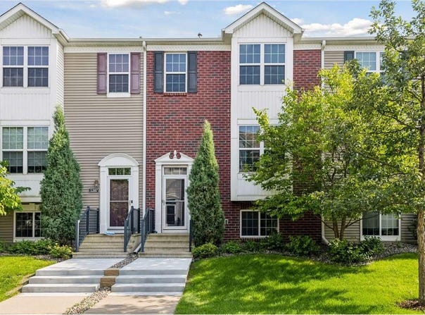 5209 Scott Lane, Robbinsdale, MN 55422