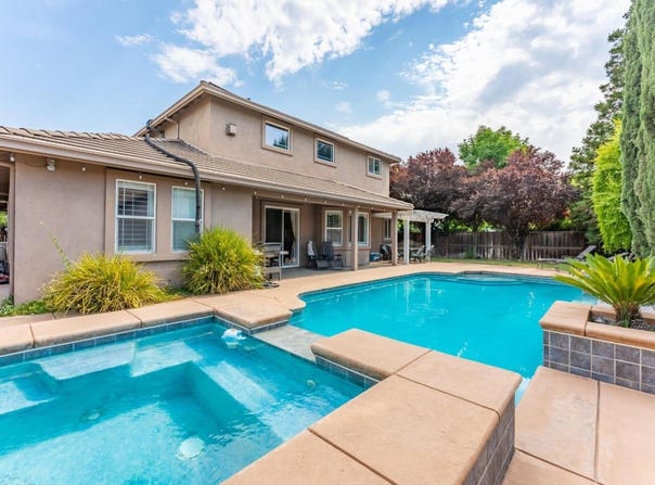 2036 Kendall AVE, MODESTO, CA 95355