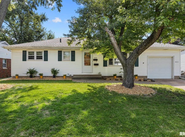 4213 N WYCLIFFE Road, Peoria, IL 61614-7436