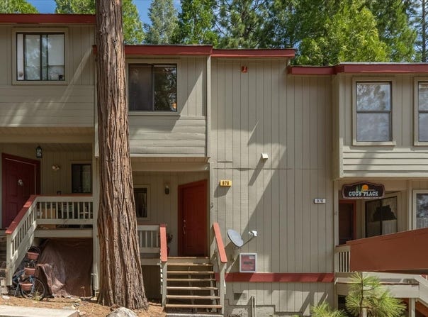 978 Manuel Road, Arnold, CA 95223