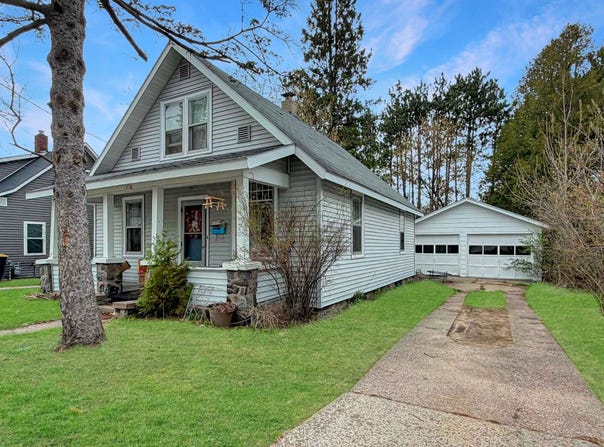 914 RIVER ST, Rhinelander, WI 54501