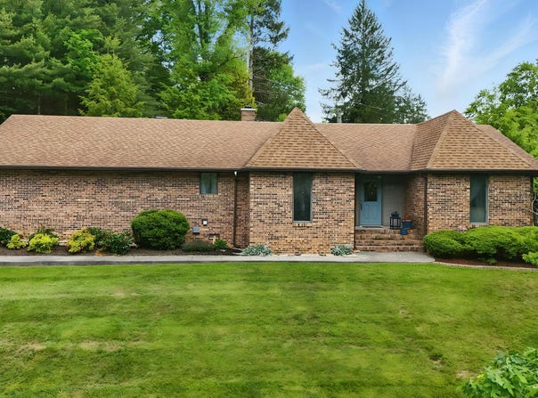 512 Wheatley Avenue, Wise, VA 24293