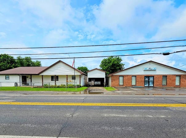 3403 & 3407 Jackson Ave, Point Pleasant, WV 25550