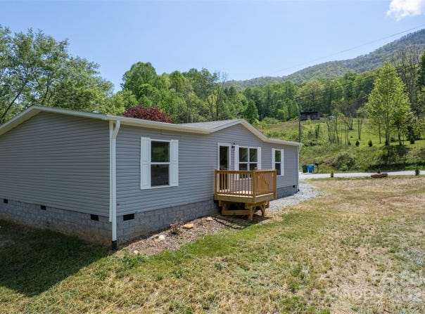 1451 Newfound Road, Leicester, NC 28748