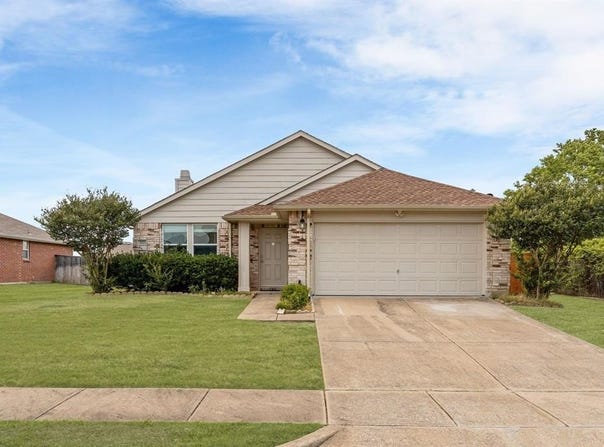 707 Rainsville Drive, Wylie, TX 75098