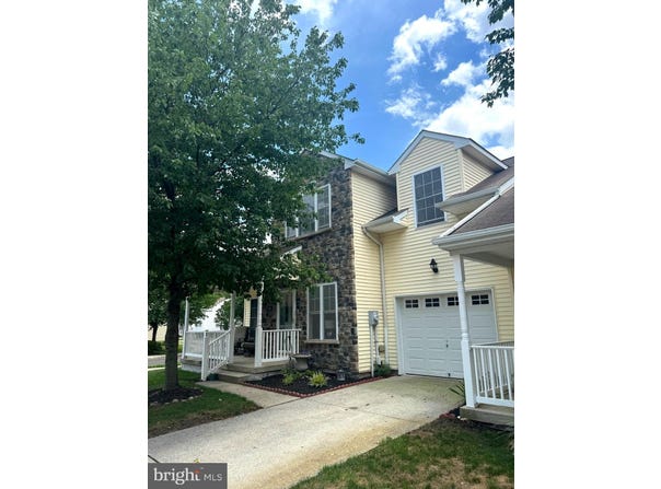 20 WILSON WAY, RIVERSIDE, NJ 08075