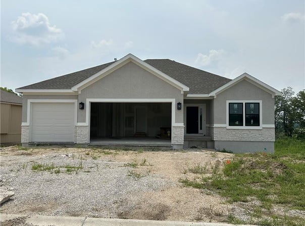 462 Green Drive, Lawson, MO 64062