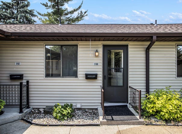 5160 Green Meadow Road, Kalamazoo, MI 49009
