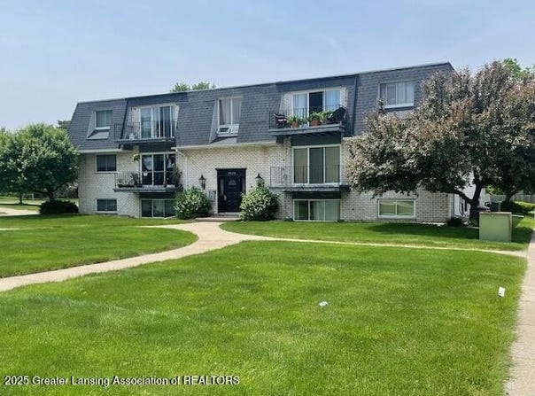 5535 W St Joe Highway, Lansing, MI 48917